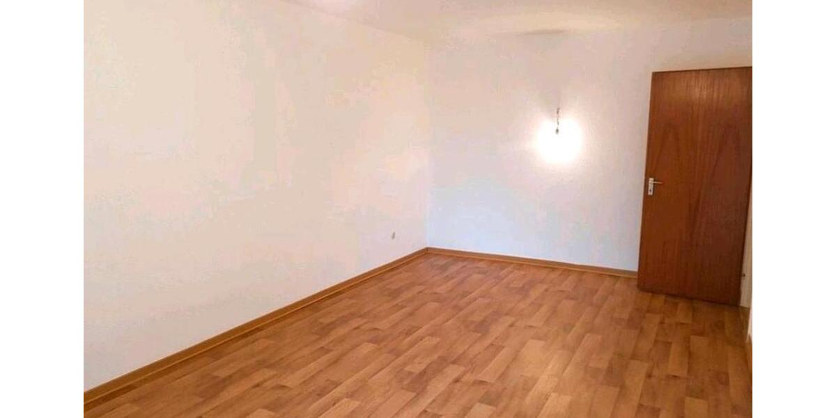 Etagenwohnung Reutlingen Orschel-Hagen - 2 Zimmer, 57 m&sup2;, 730&euro; | Angebot:25993672