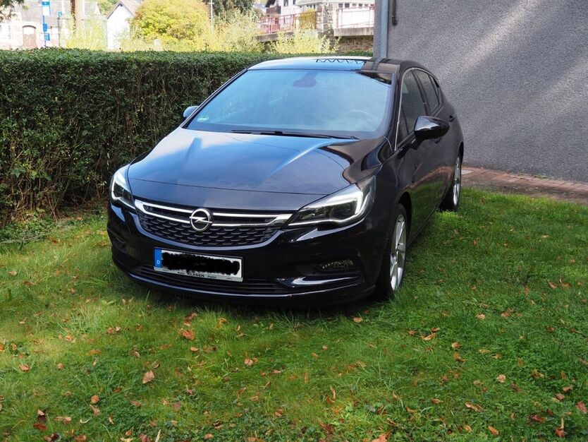 Opel Astra 84.000 km 11.600 € Müsch 53533