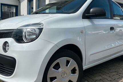 Renault Twingo 60.000 km 6.949 &euro; Gummersbach (Zwischen Toom Markt und ATU) 51645