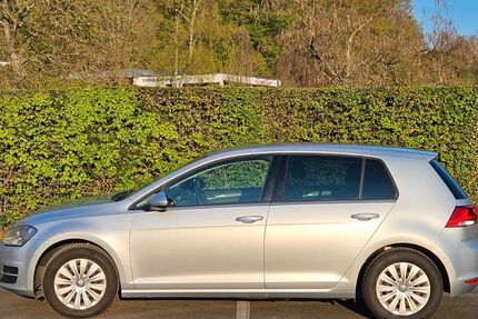 VW Golf 135.000 km 7.700 &euro; Rösrath 51503