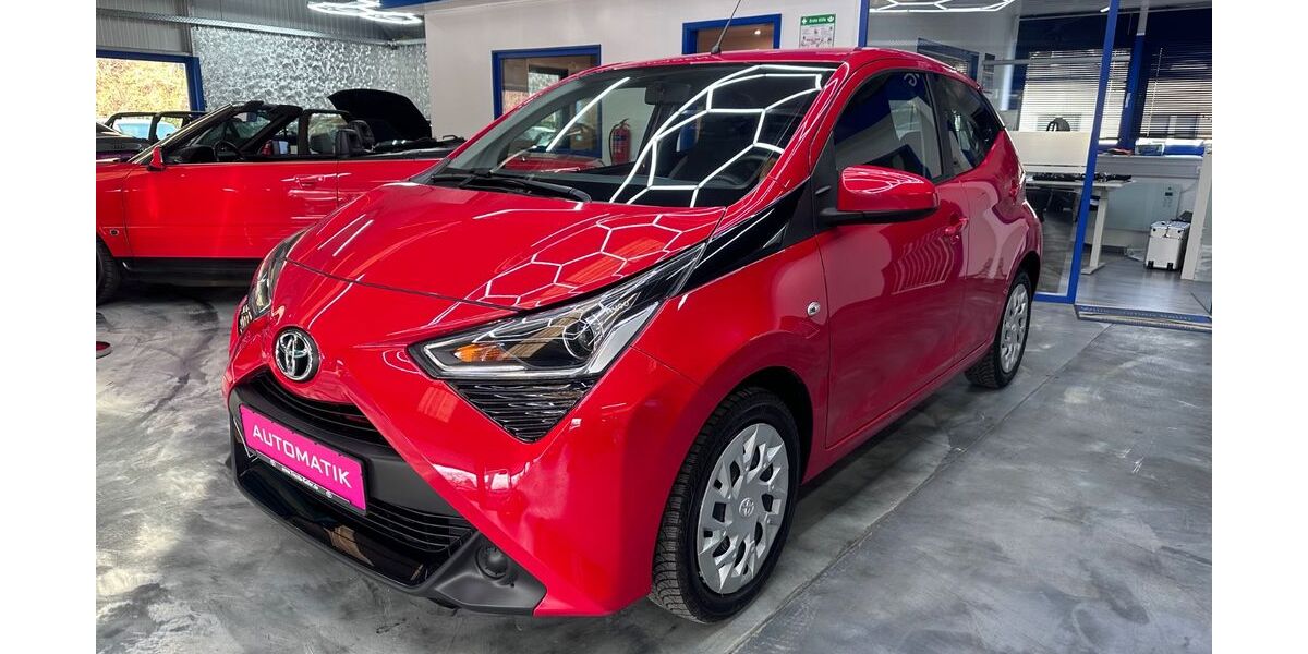 Toyota Aygo (X) 92.000 km 10.700 &euro; Herscheid 58849