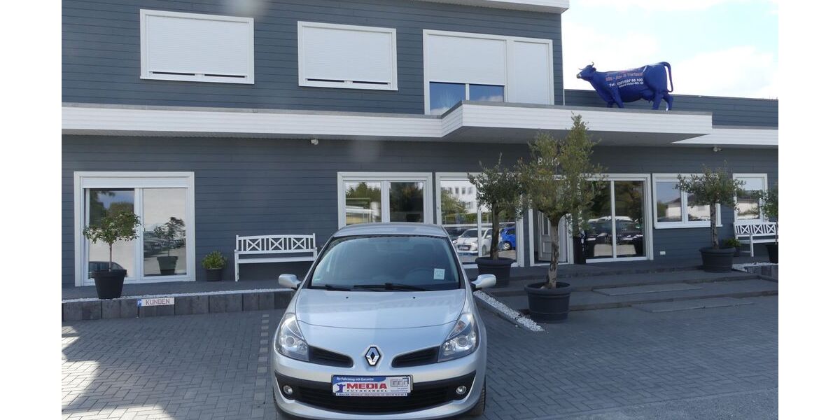 Renault Clio 136.000 km 4.500 € Magdeburg 39108