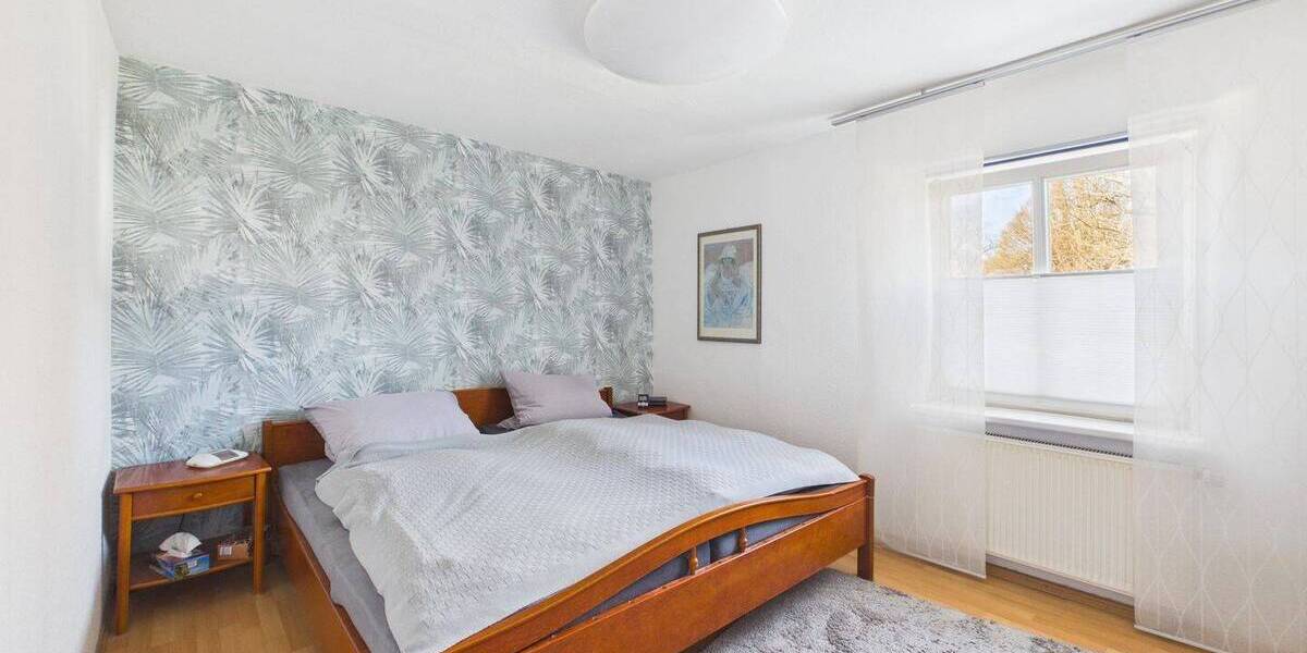 Mehrfamilienhaus, Wohnhaus Netphen Deuz - 9 Zimmer, 218 m&sup2;, 235.000&euro; | Angebot:26438700