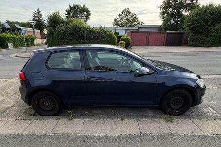 VW Golf 114.000 km 7.490 &euro; Lüneburg 21337