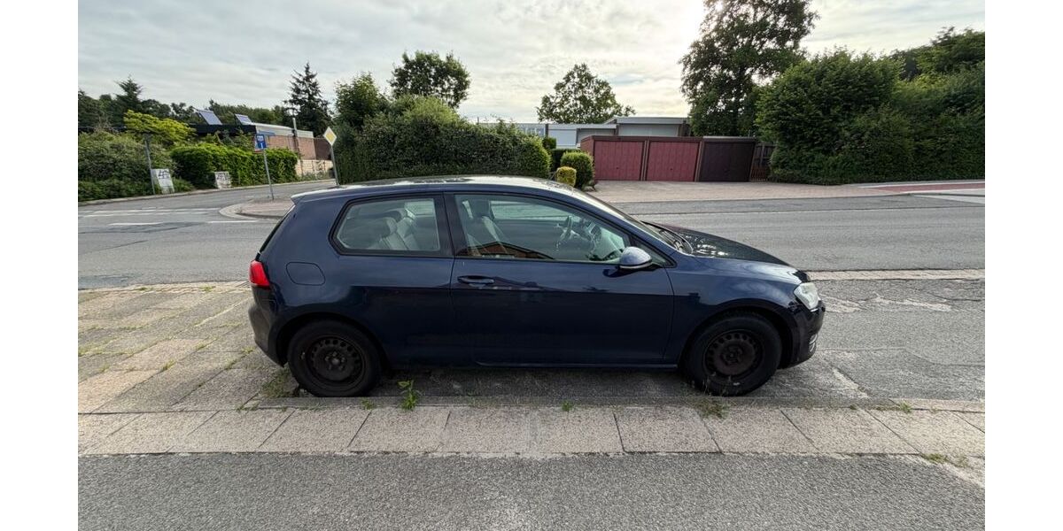 VW Golf 114.000 km 7.490 &euro; Lüneburg 21337