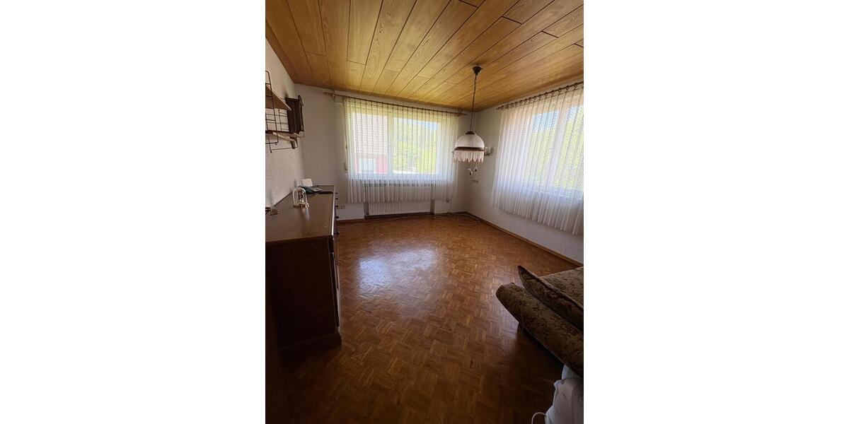 Großes, sonniges Traumgrundstück m. Einfamilienhaus und viel Platz zur freien Entfaltung! - Einfamilienhaus Möckmühl | Angebot:26441399