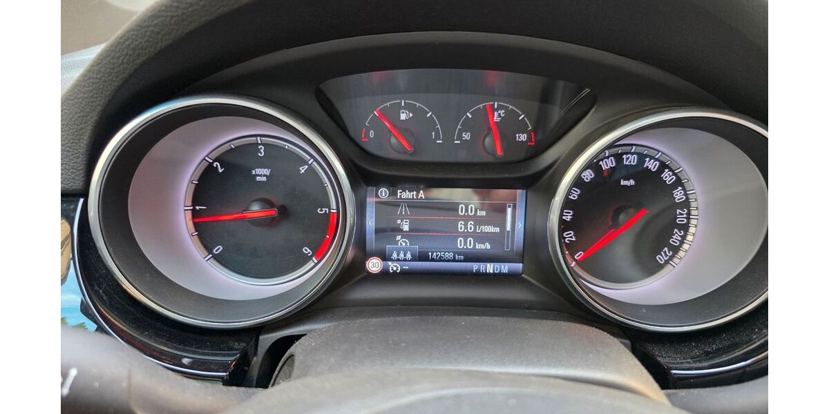 Opel Astra 143.000 km 9.100 &euro; Alfter 53347