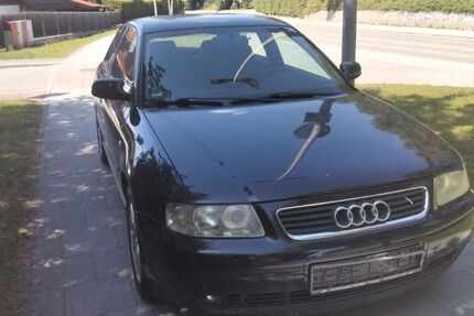 Audi A3 306.700 km 680 &euro; Holzkirchen 83607