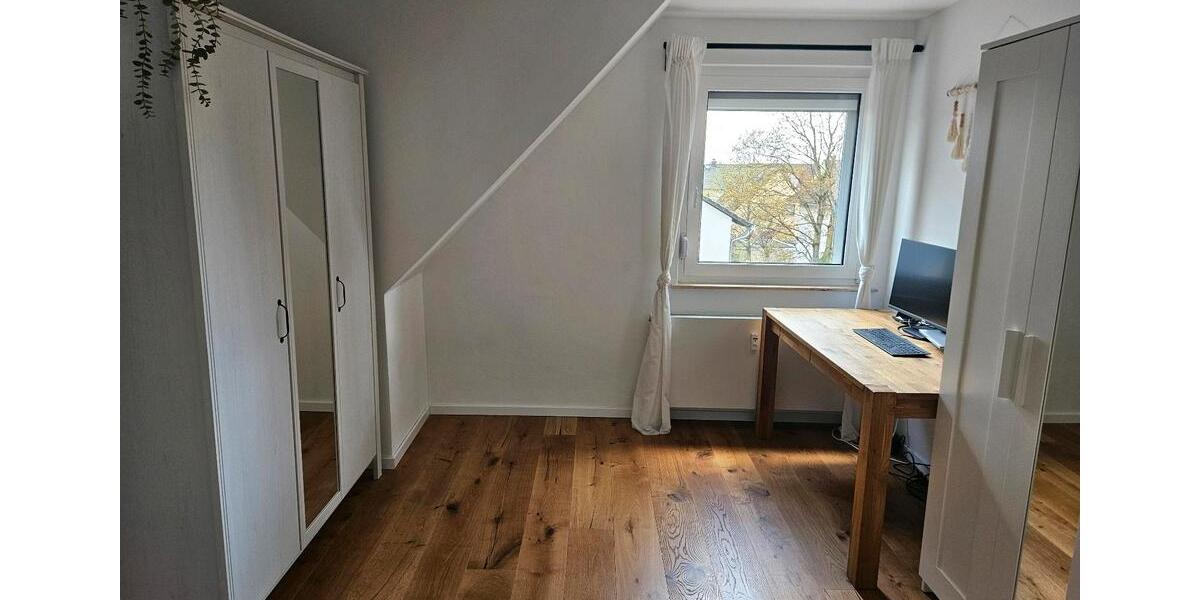 Dachgeschoßwohnung Griesheim - 3 Zimmer, 60 m&sup2;, 260.000&euro; | Angebot:26066806