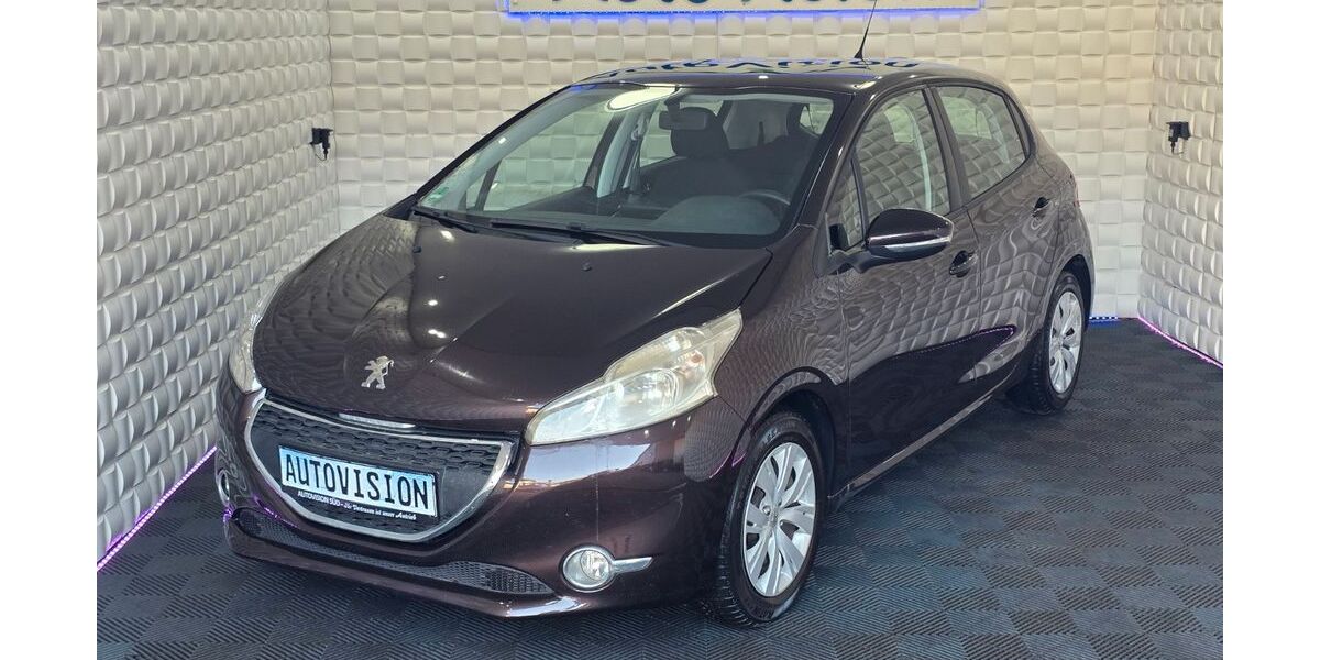 Peugeot 208 162.000 km 3.950 &euro; Herzberg am Harz 37412