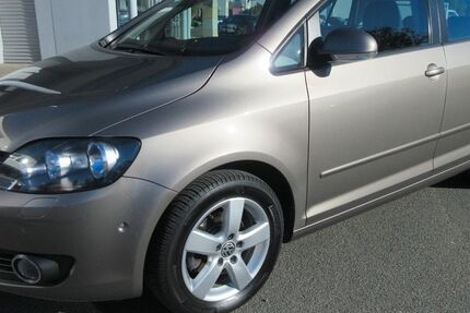 VW Golf 74.400 km 9.799 &euro; Tauberbischofsheim 97941