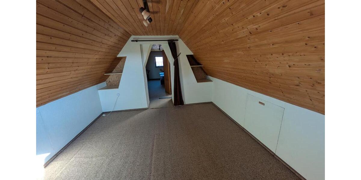 Einfamilienhaus Werneck - 9 Zimmer, 145 m&sup2;, 270.000&euro; | Angebot:26317029