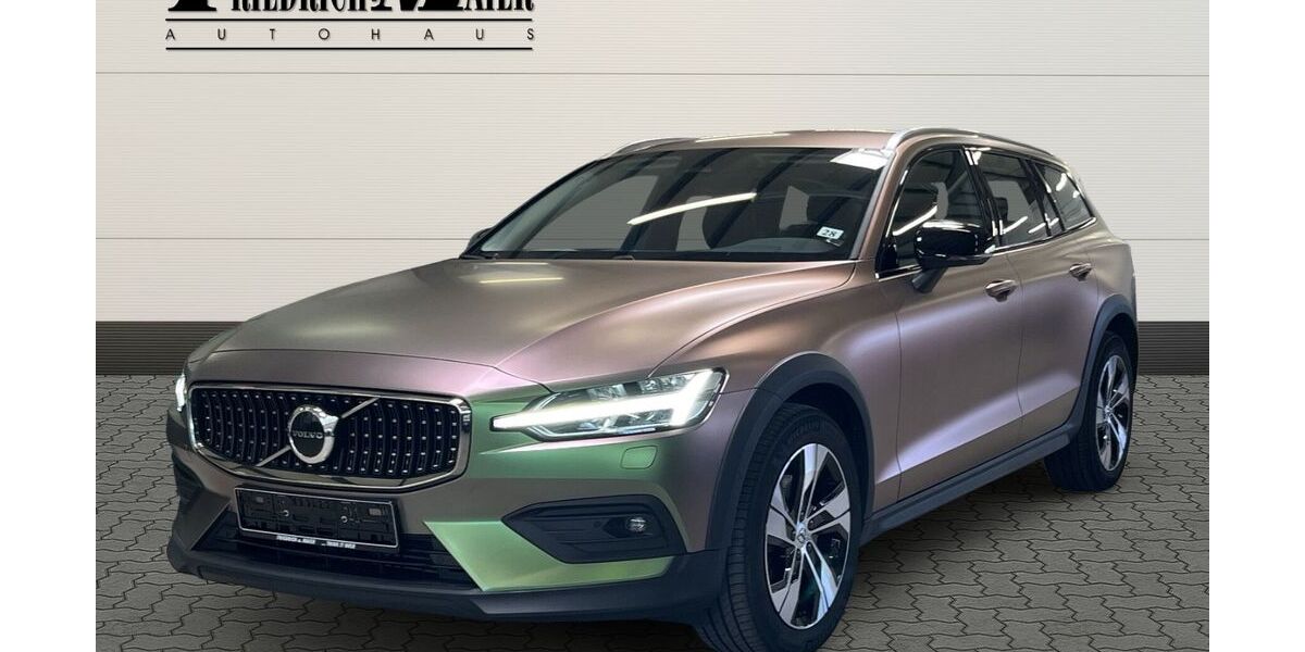 Volvo V60 Cross Country 59.500 km 36.390 € Fulda 36043