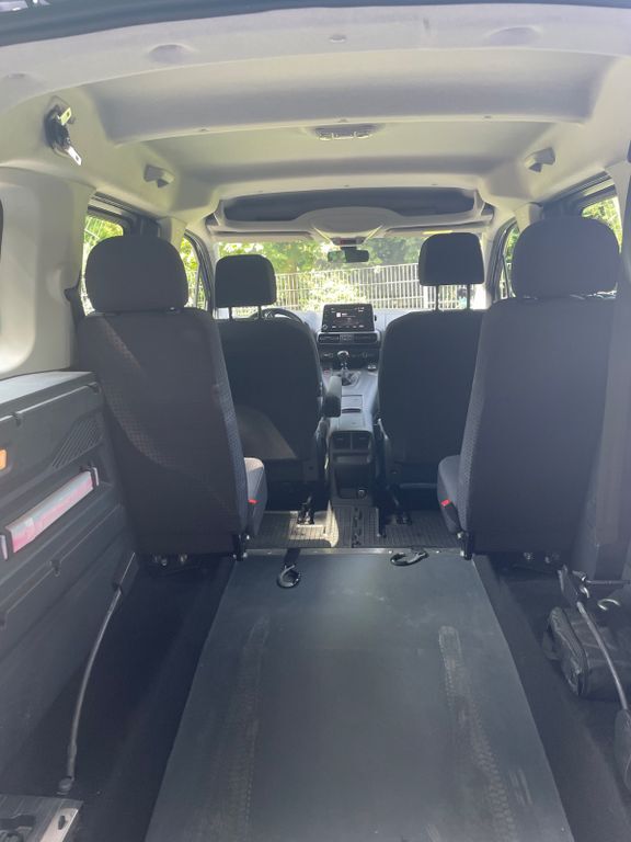 Opel Combo Life 88.000 km 23.900 € Dortmund 44149