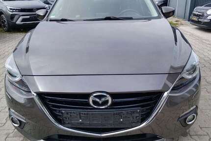 Mazda 3 135.000 km 10.300 € Diepoldshofen 88299