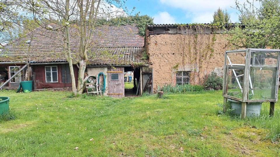 Einfamilienhaus Naumburg (Saale) - 9 Zimmer, 170 m&sup2;, 260.000&euro; | Angebot:26630153