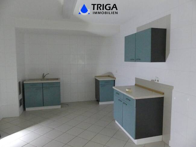 Doppelhaushälfte Nordhausen - 7 Zimmer, 340 m&sup2;, 2.200&euro; | Angebot:22507906