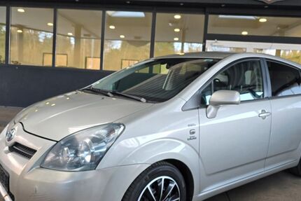 Toyota Corolla Verso 214.300 km 3.800 € Göttingen 37081