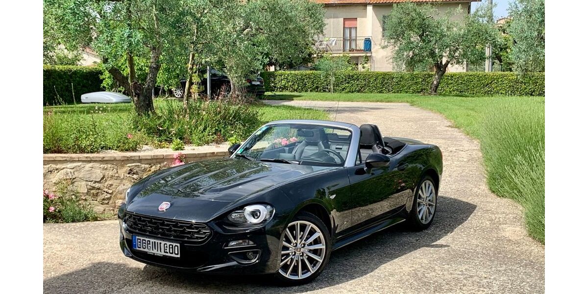 Fiat 124 Spider 16.000 km 19.900 &euro; Nürtingen 72622