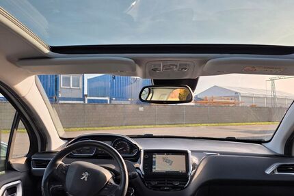 Peugeot 208 57.000 km 9.990 &euro; Hünxe 46569