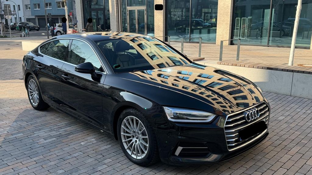 Audi A5 135.000 km 22.500 &euro; Düsseldorf 40476