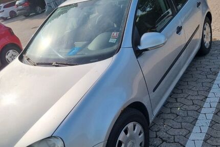 VW Golf 20.000 km 800 &euro; Germerig 82110