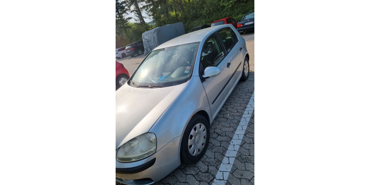 VW Golf 20.000 km 800 &euro; Germerig 82110