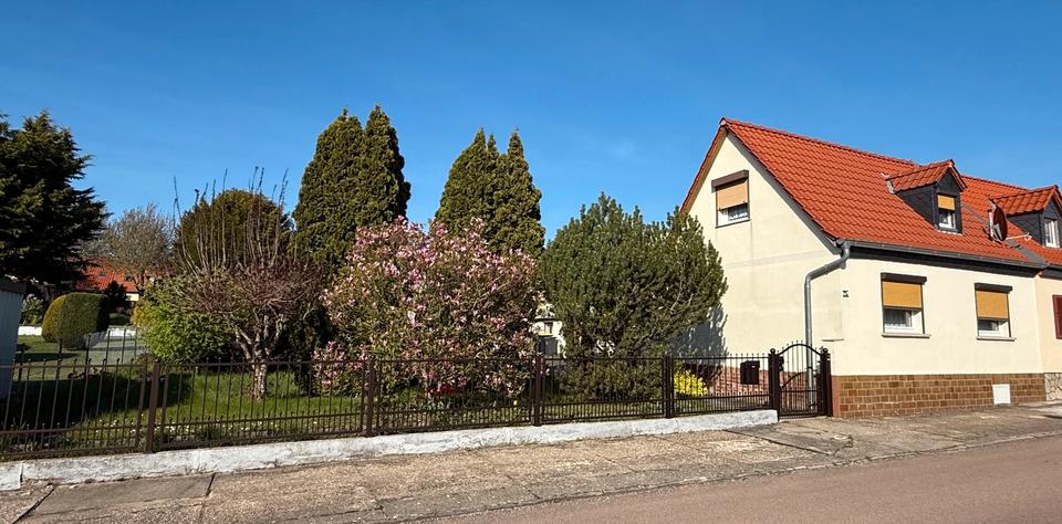 Doppelhaushälfte Bernburg (Saale) - 125.000&euro; | Angebot:26888670
