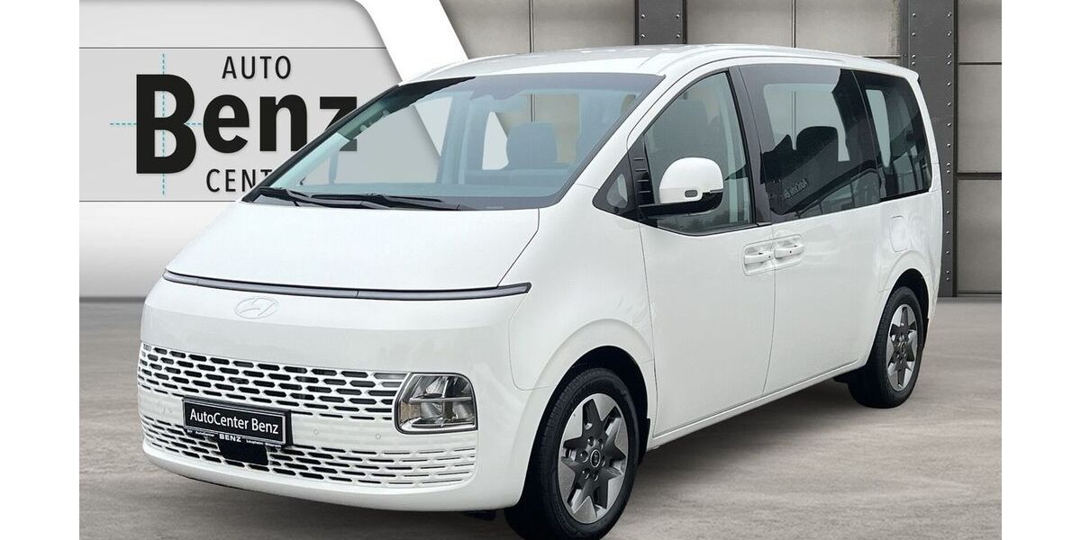 Hyundai STARIA 13.000 km 40.990 &euro; Laupheim 88471