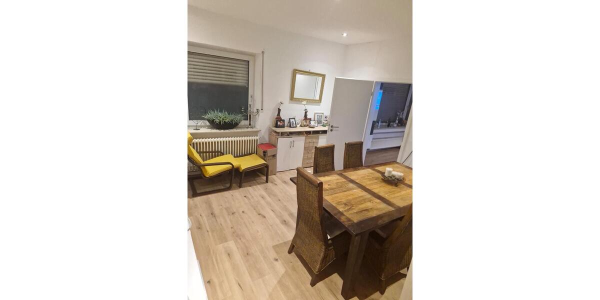 Erdgeschoßwohnung Neuenhaus - 4 Zimmer, 105 m&sup2;, 970&euro; | Angebot:26347989