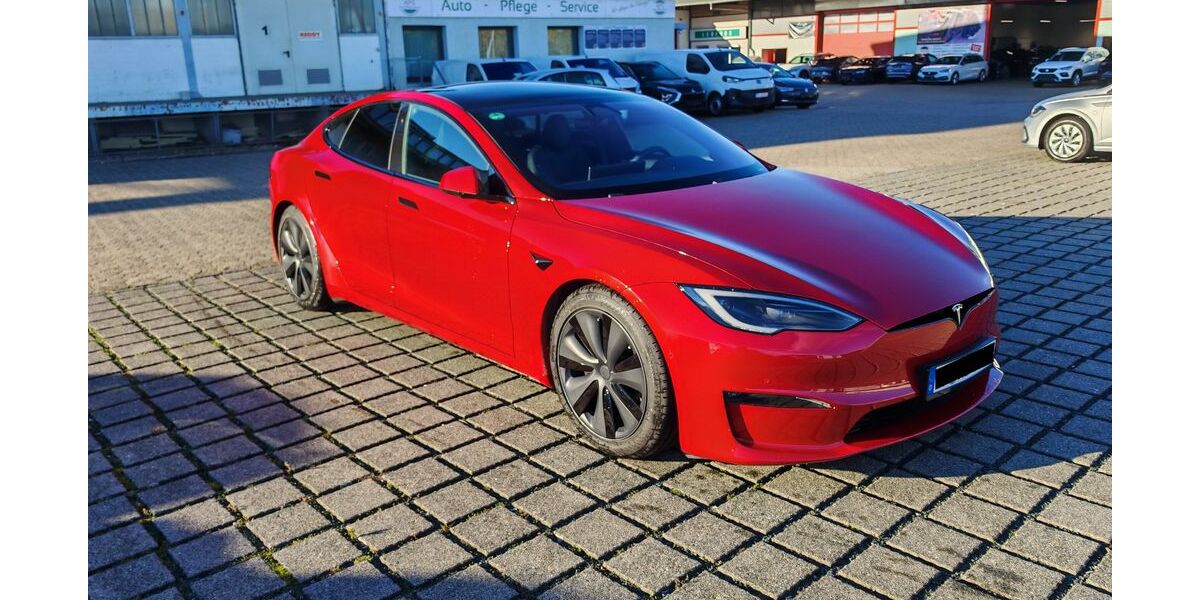 Tesla Model S 54.482 km 53.970 &euro; Braunschweig 38112