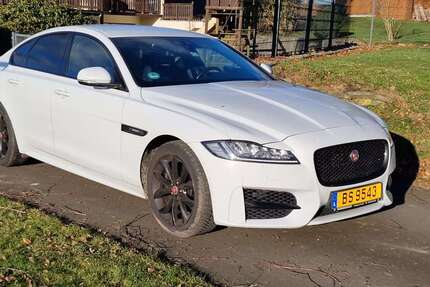 Jaguar XF 149.118 km 13.900 &euro; Winterspelt 54616