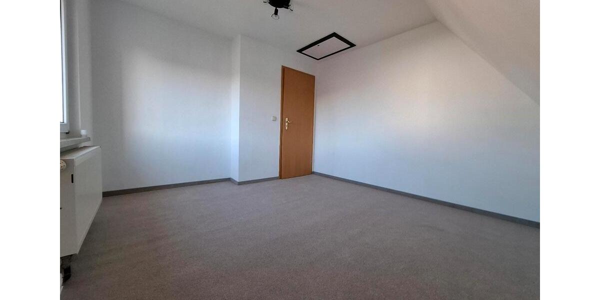 Einfamilienhaus Wolmirstedt - 4 Zimmer, 100 m&sup2;, 1.150&euro; | Angebot:25367930