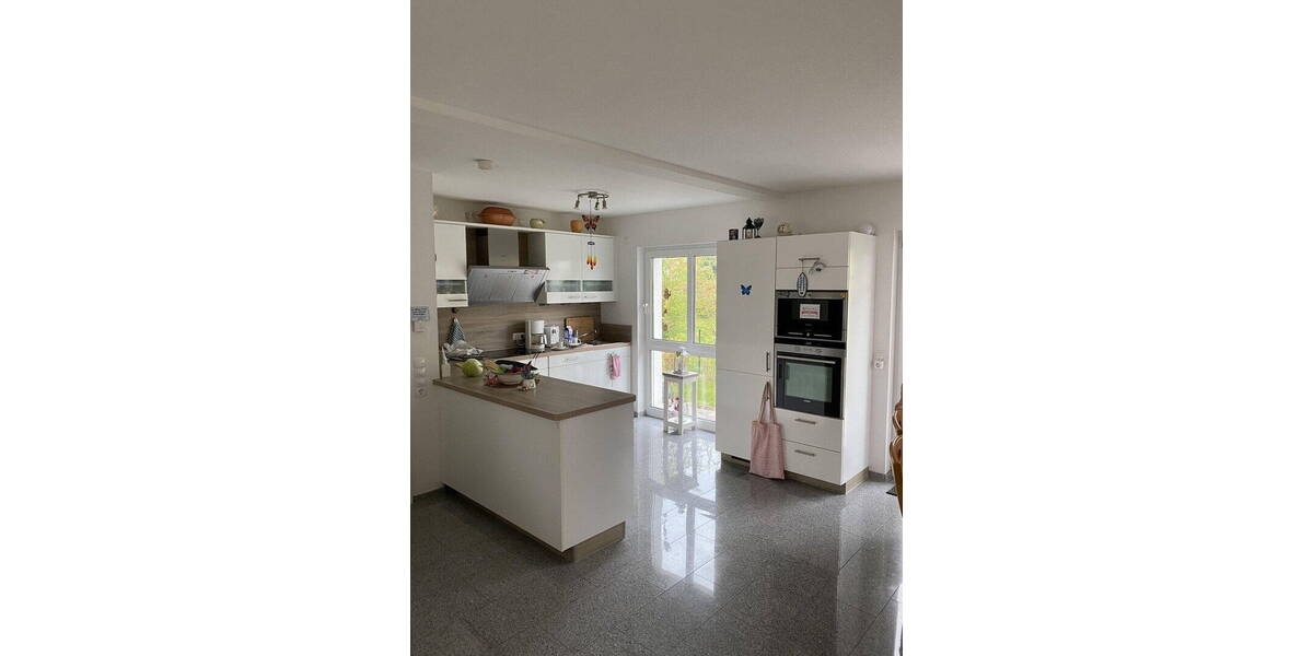 Etagenwohnung Bremerhaven Geestemünde - 4 Zimmer, 96 m&sup2;, 295.000&euro; | Angebot:26313087