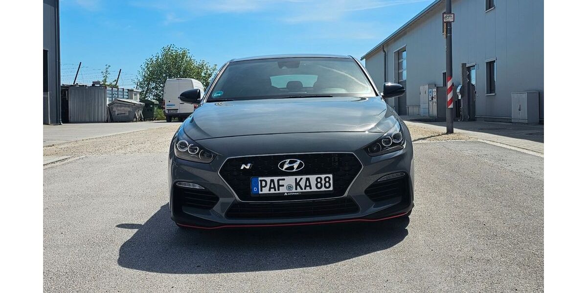 Hyundai i30 61.000 km 21.500 &euro; Geisenfield 85290