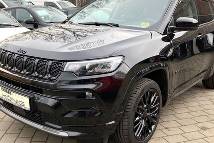 Jeep Compass 33.635 km 24.999 &euro; Berlin 10829