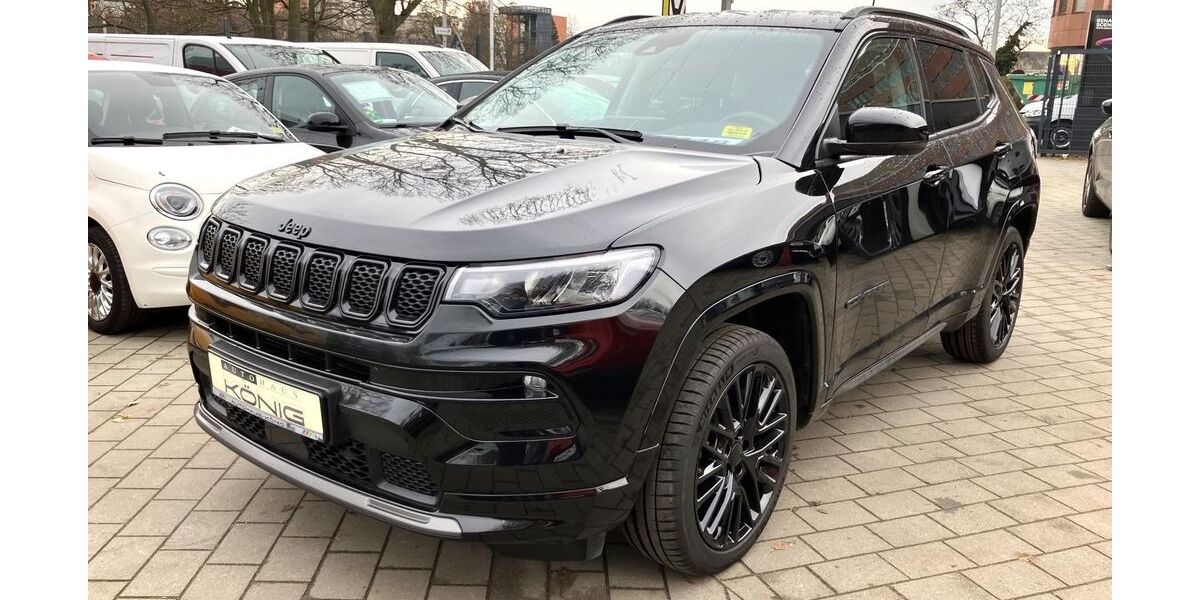 Jeep Compass 33.635 km 24.999 &euro; Berlin 10829