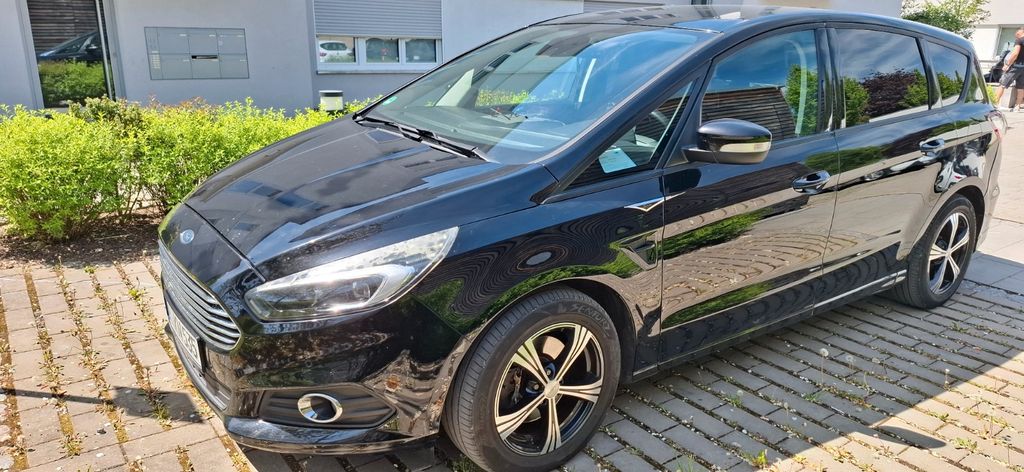 Ford S-Max 176.000 km 10.900 &euro; Augsburg 86156