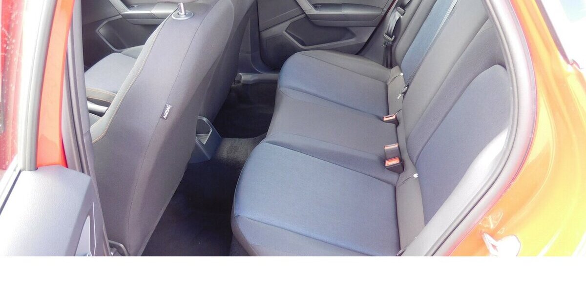 Seat Arona 1.0 FR-Line TSI BMT DSG Navi Klima Alu 14.600 km 17.990 &euro; Vordorf 38533