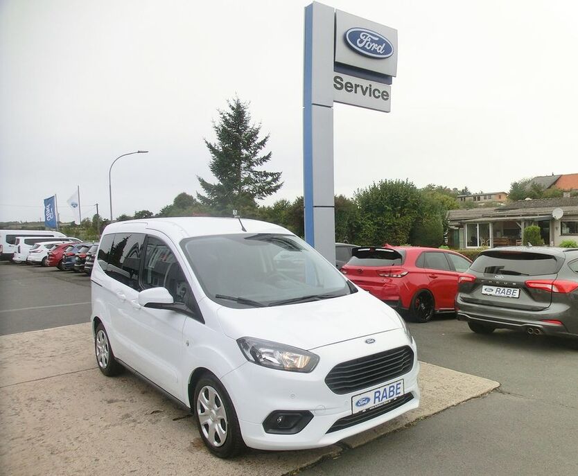 Ford Tourneo Courier 58.400 km 15.990 € Pohlheim 35415