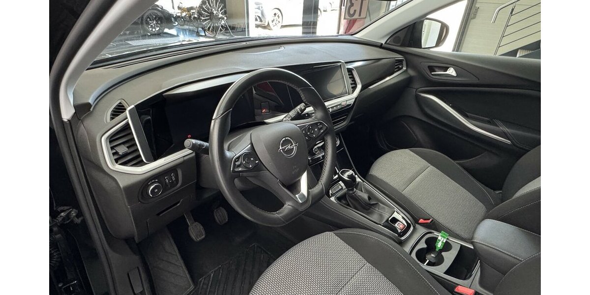 Opel Grandland 1.2 Turbo GS Line CarPlay Cam 31.010 km 16.230 &euro; Lich 35423
