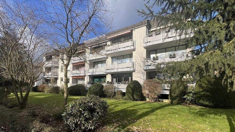 800 m bis zum Eingang Kurpark - - barrierearm mit Aufzug - 3 zimmer