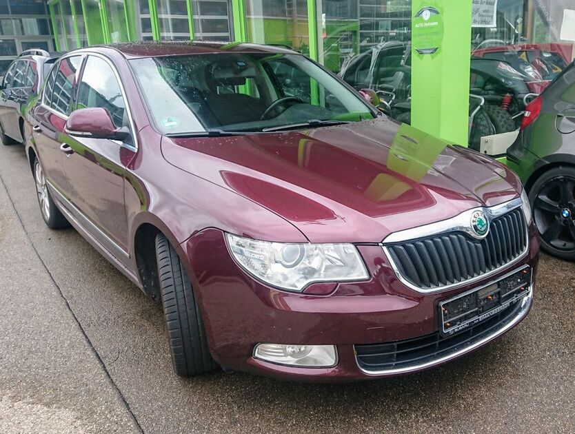 Skoda Superb 240.000 km 3.998 € Kempten 87439