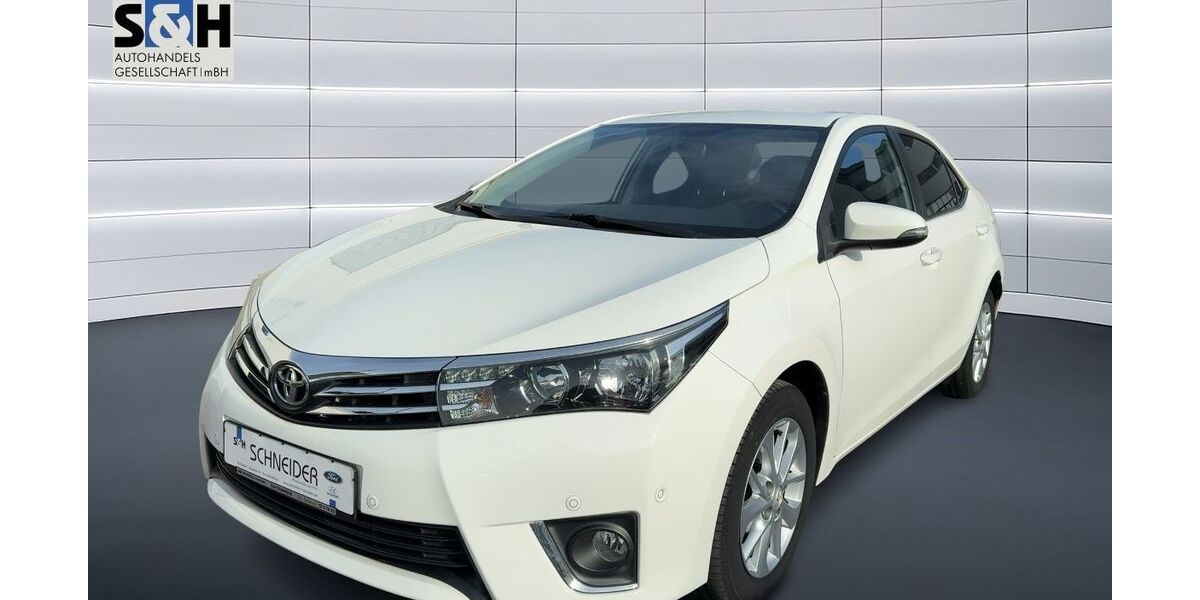 Toyota Corolla 54.641 km 12.690 &euro; Duisburg 47057