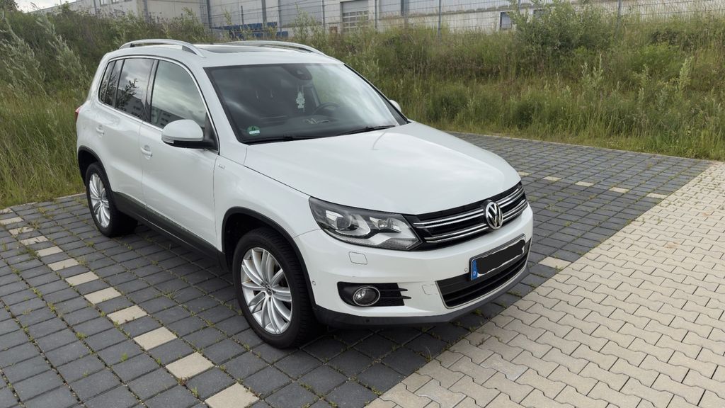 VW Tiguan 176.000 km 12.600 &euro; Calberlah 38547