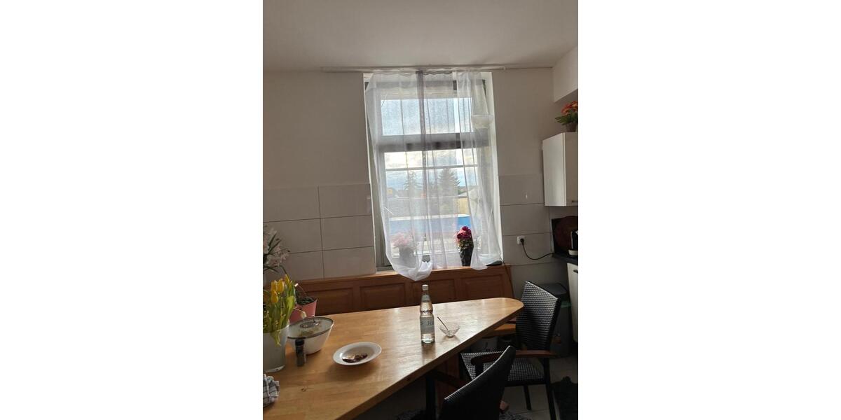 Erdgeschoßwohnung Zülpich - 4 Zimmer, 105 m&sup2;, 1.550&euro; | Angebot:26413915