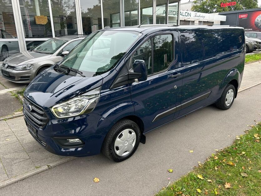 Ford Transit Custom 66.332 km 17.990 € München 81825