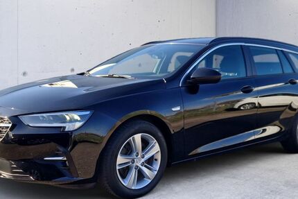 Opel Insignia 60.010 km 15.290 &euro; Offenburg- Industriegebiet Elgersweier-Nord 77656