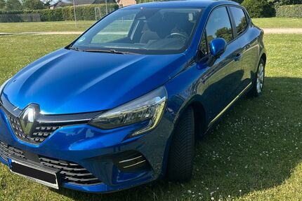 Renault Clio 61.700 km 10.850 &euro; Heek 48619