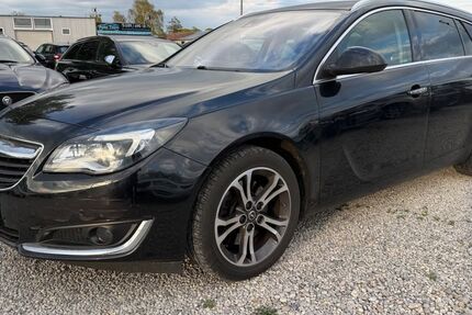 Opel Insignia 130.000 km 7.480 &euro; München 81829